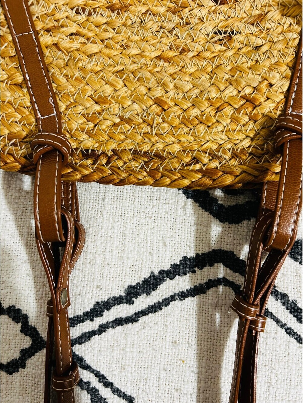 Zara Woven Straw Basket Tote Bag Brown Leather Strap Summer Raffia Shoulder NWOT - Picture 4 of 7